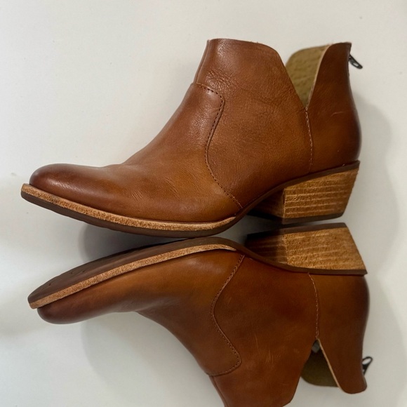 Kork-Ease Skye Booties - Picture 9 of 9